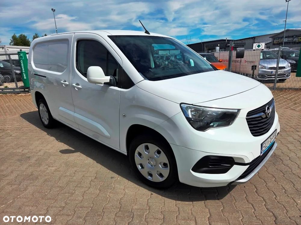 Opel COMBO - 3