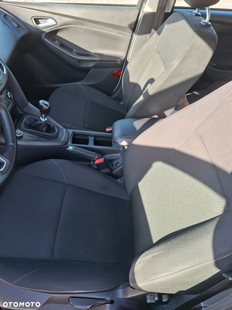 Ford Focus 1.5 TDCi Trend ASS - 4