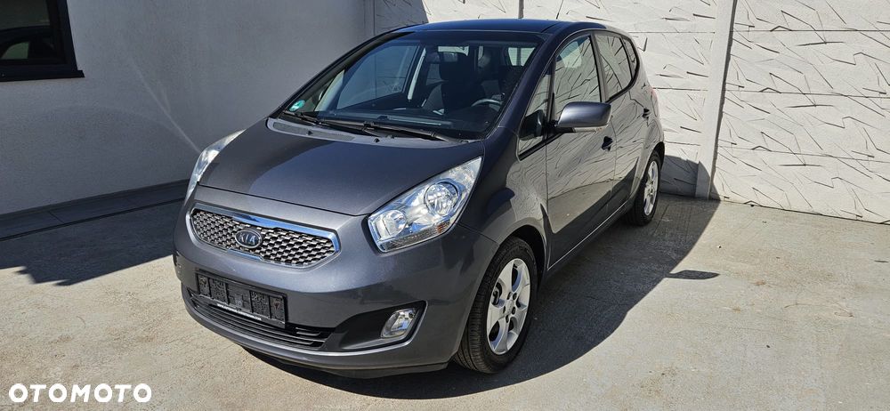 Kia Venga - 9