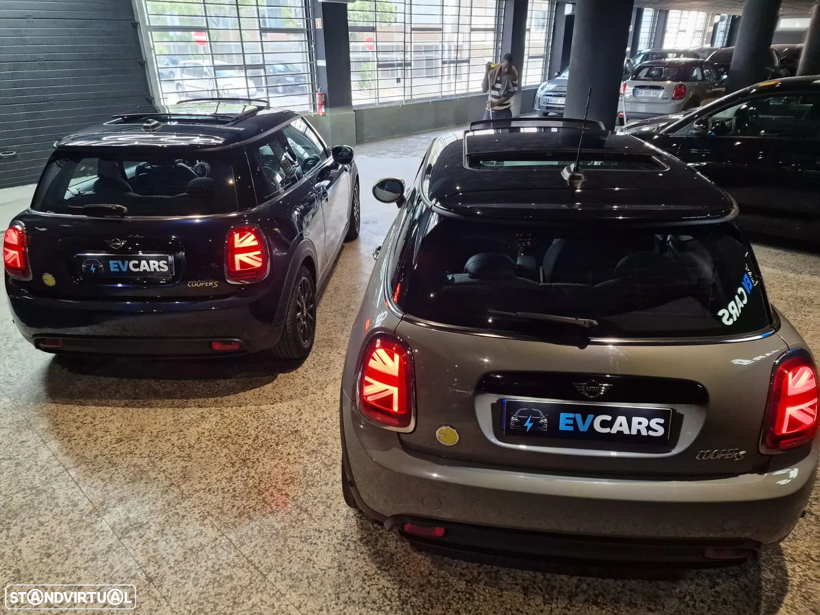 MINI 3 Portas Cooper SE Camden Edition - 27