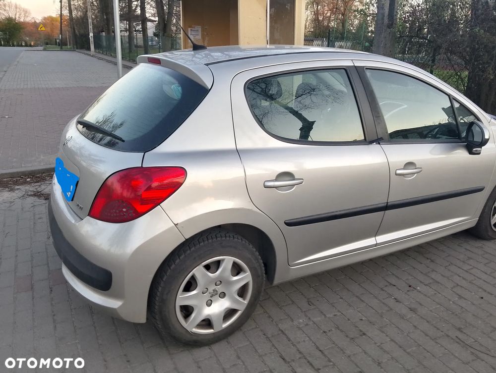 Peugeot 207 1.4 - 4
