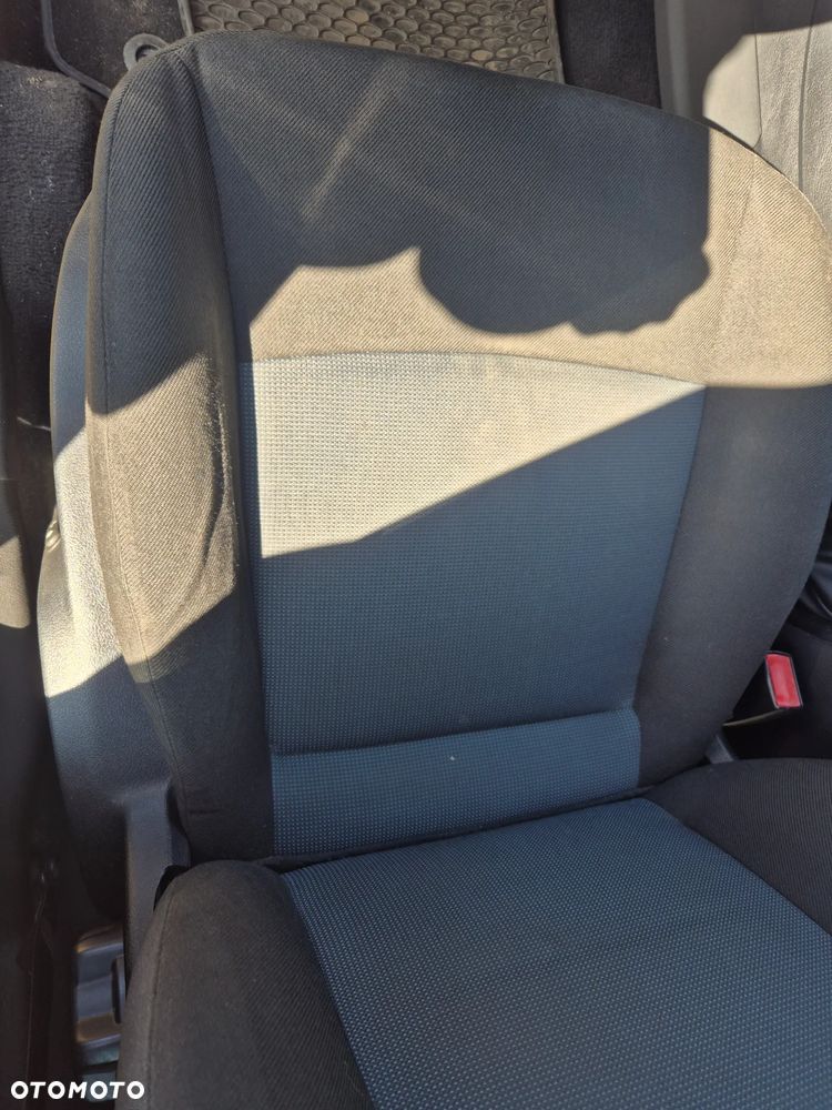 Ford Mondeo 2.0 TDCi S - 12