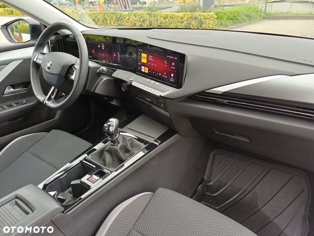 Opel Astra 1.2 T Edition S&S - 14