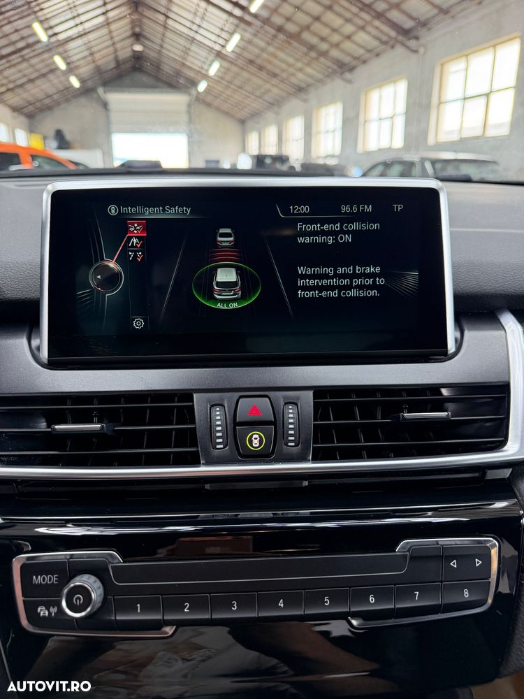 BMW Seria 2 220d Aut. Sport Line - 21