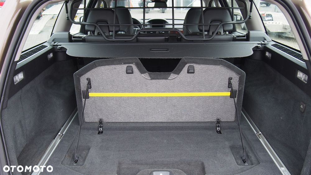 Volvo XC 70 D4 Kinetic - 17