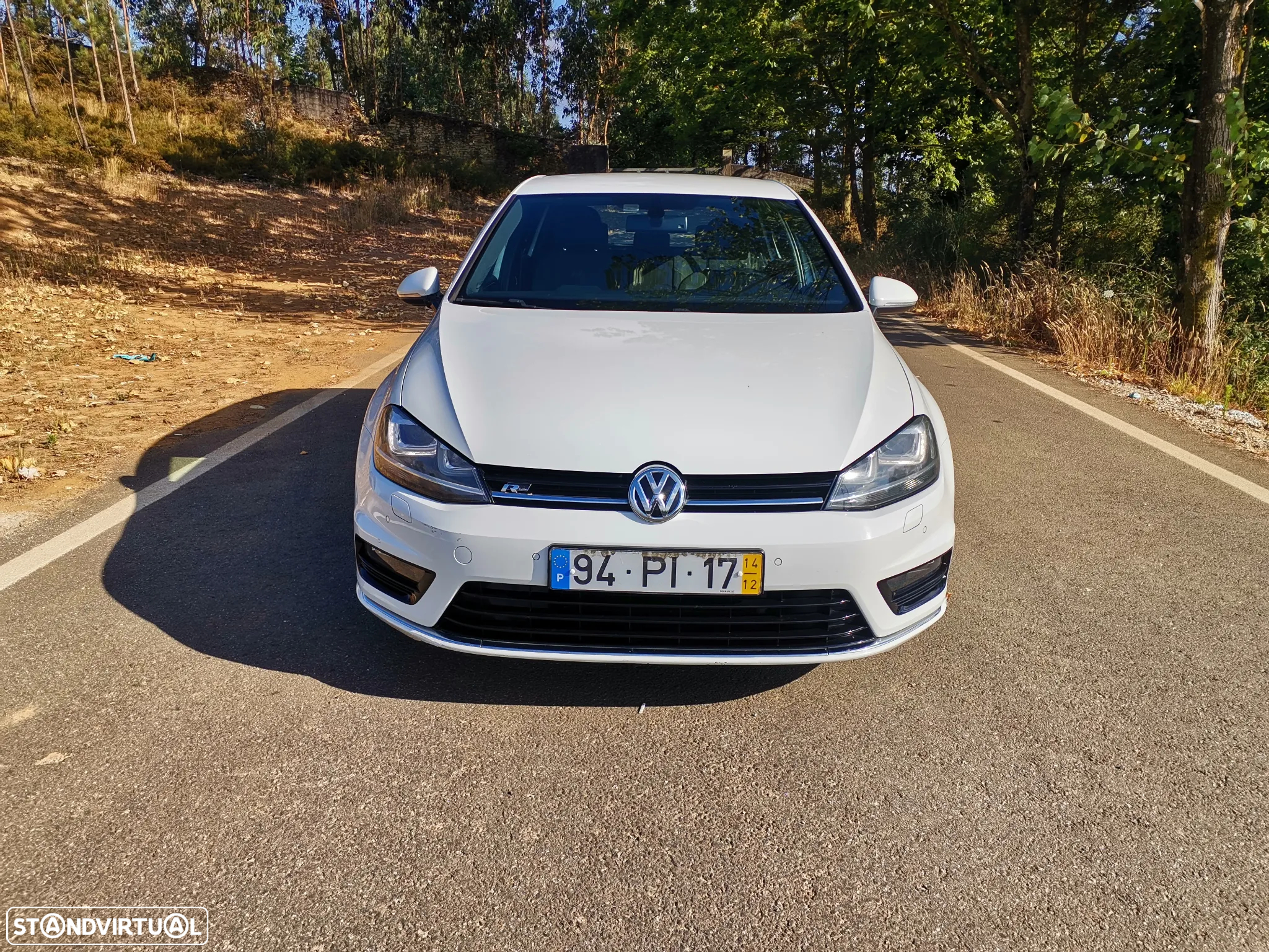 VW Golf 1.6 TDi Confortline - 4