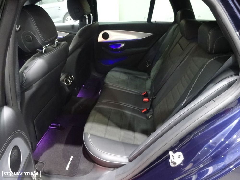 Mercedes-Benz E 300 - 32