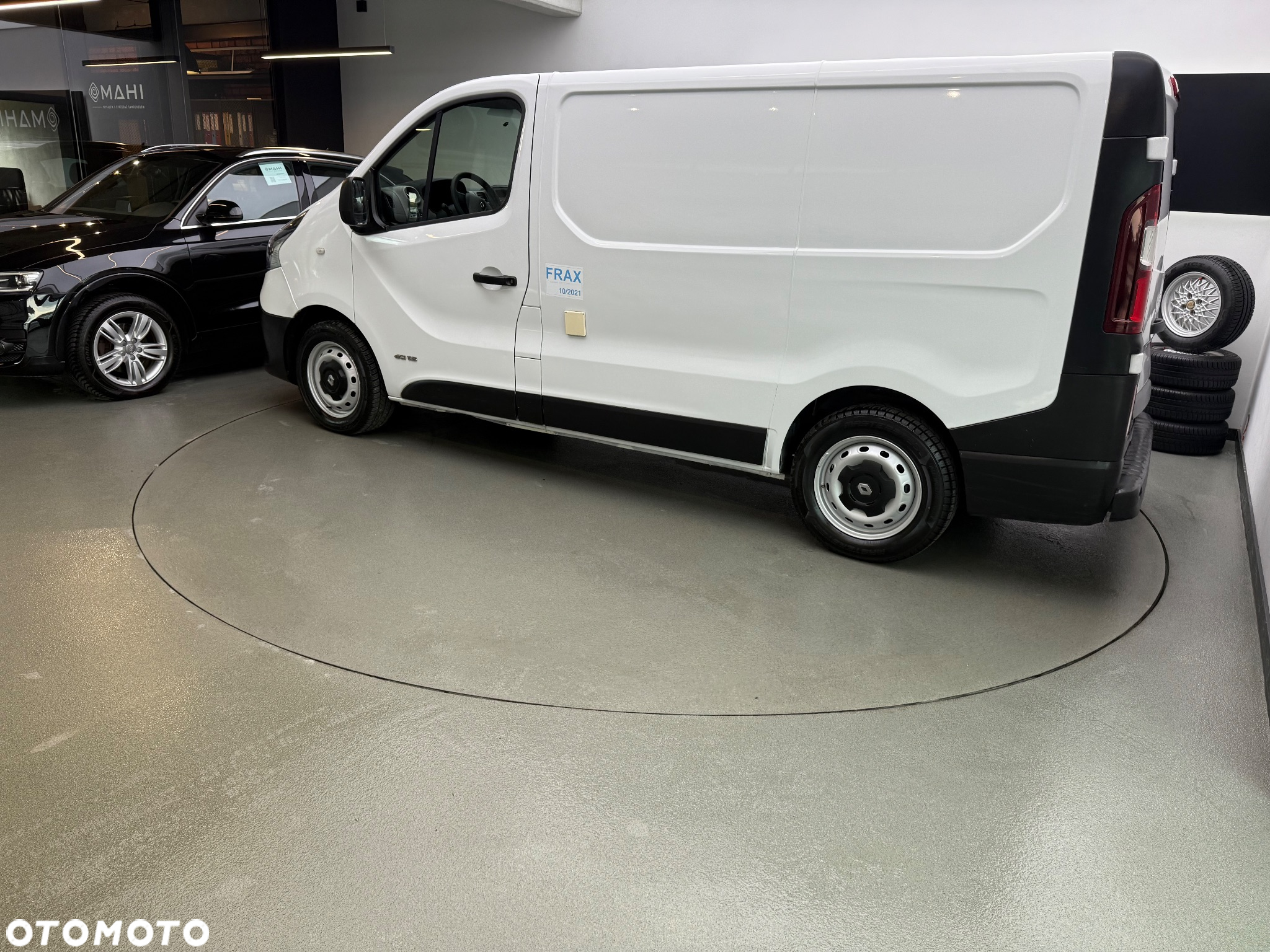 Renault Trafic - 9
