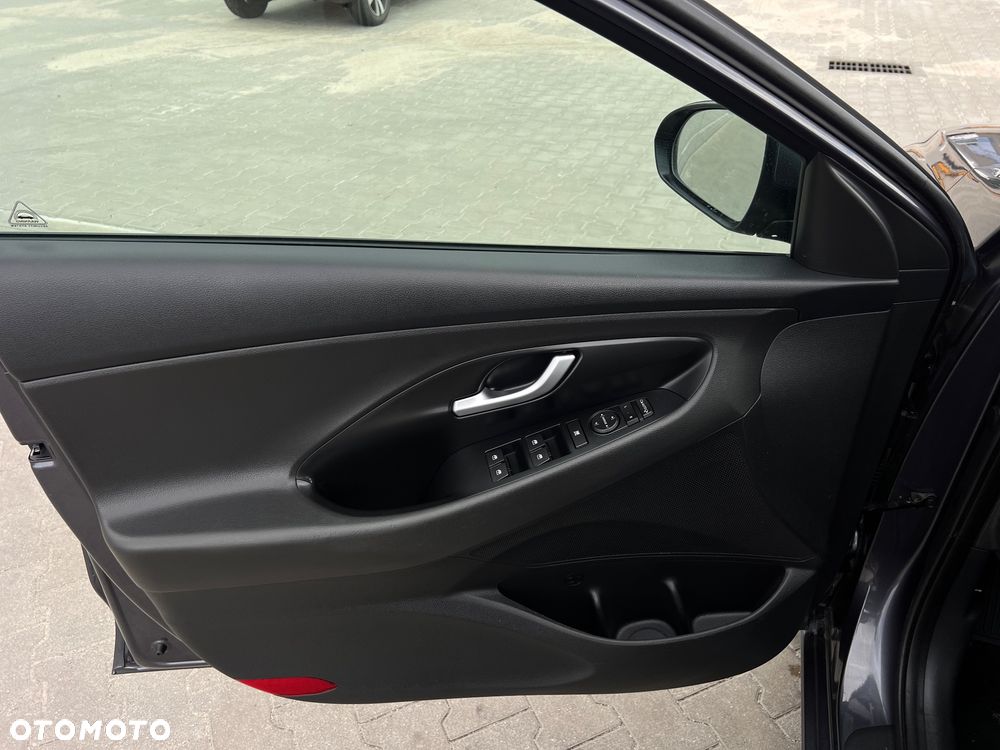 Hyundai i30 1.4 T-GDI Premium - 27