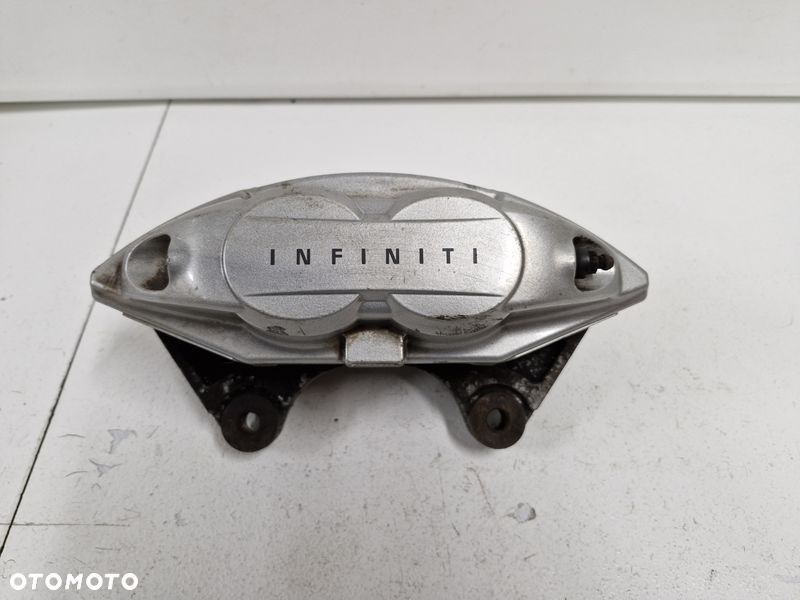 INFINITI M M30 3.0 D ZACISK HAMULCOWY LEWY PRZÓD PRZEDNI 4 TŁOK SWAP - 1