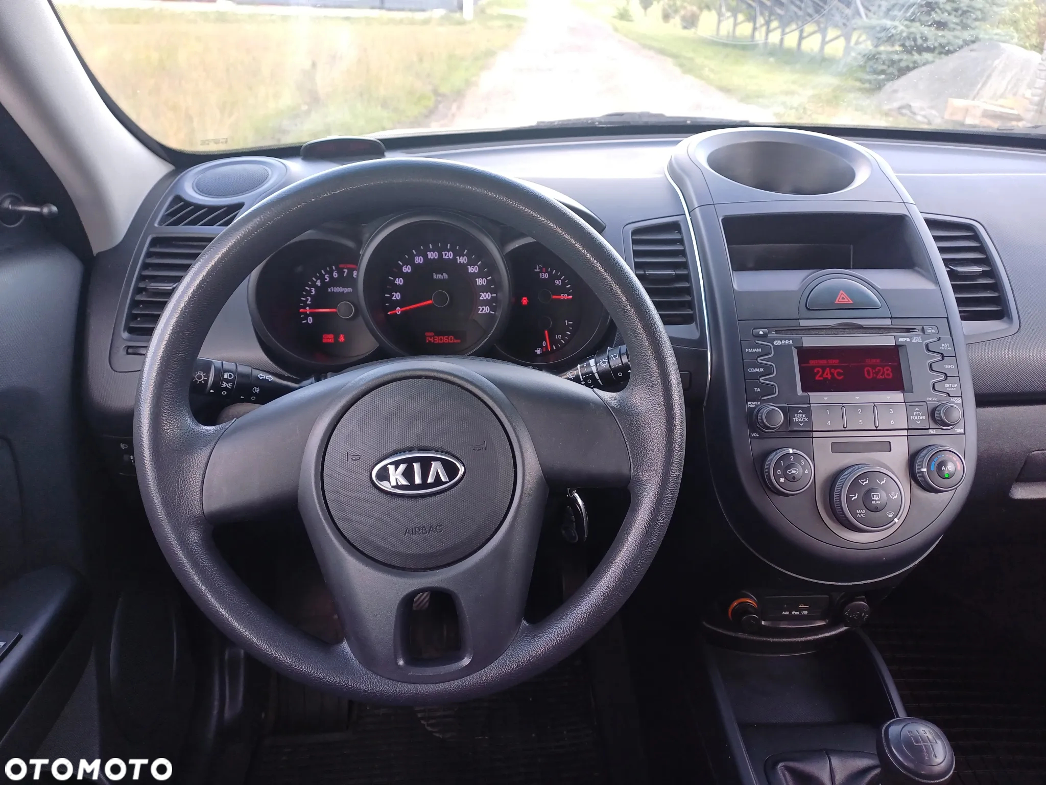 Kia Soul 1.6 CVVT - 12