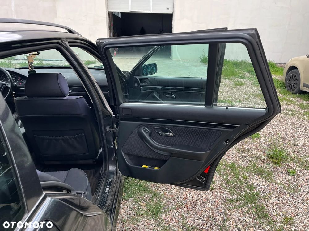 BMW Seria 5 530d - 16
