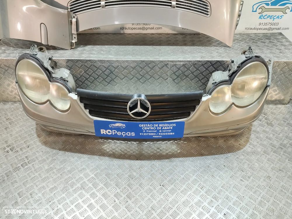 Frente Completa Mercedes Benz Class C W203 CL203 Sport Coupé - 11