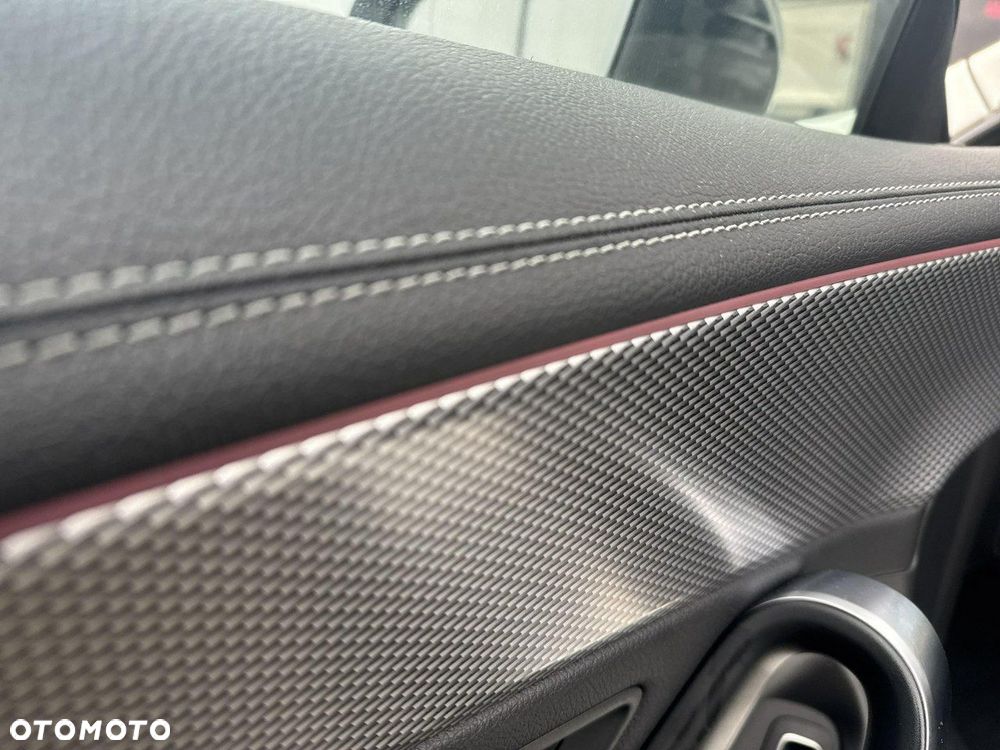 Mercedes-Benz CLA - 13