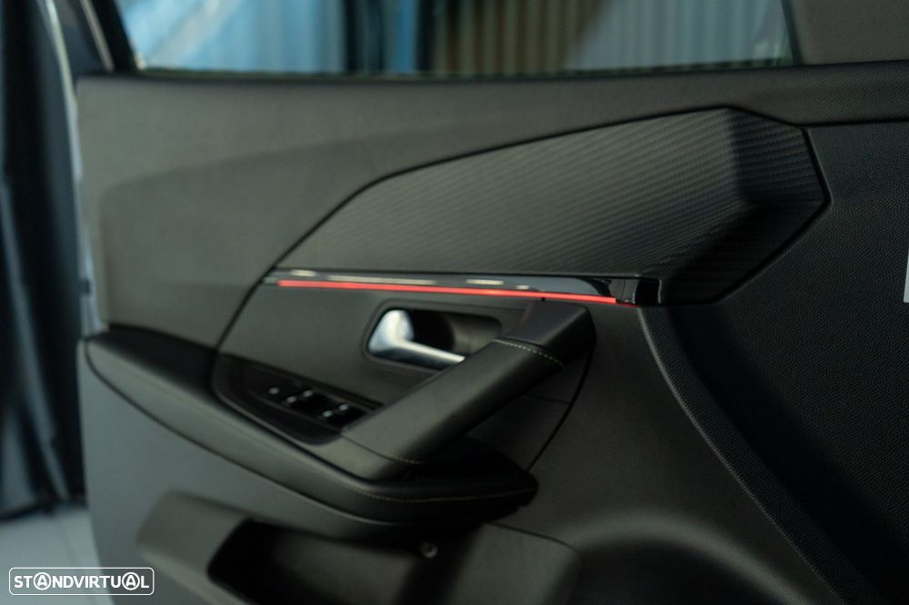 Peugeot 2008 1.2 PureTech GT EAT8 - 25