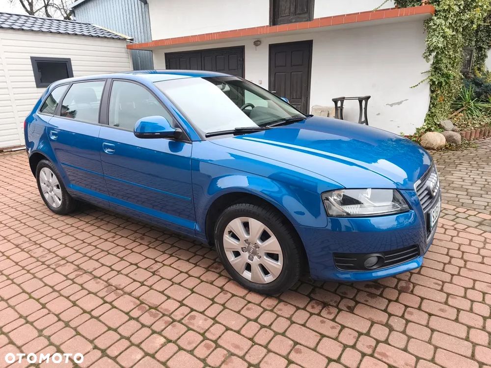 Audi A3 Sportback 1.6 Ambition - 6