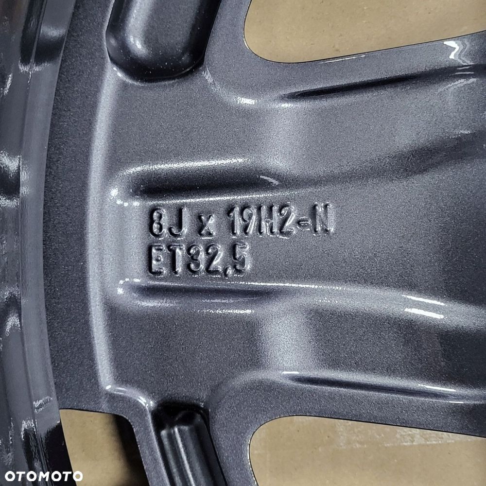 19 ORYGINAŁ MERCEDES GLC COUPE SUV 254 AMG NOWE Oryginalne - 9