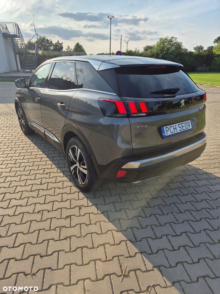Peugeot 3008 1.2 PureTech GT S&S - 6
