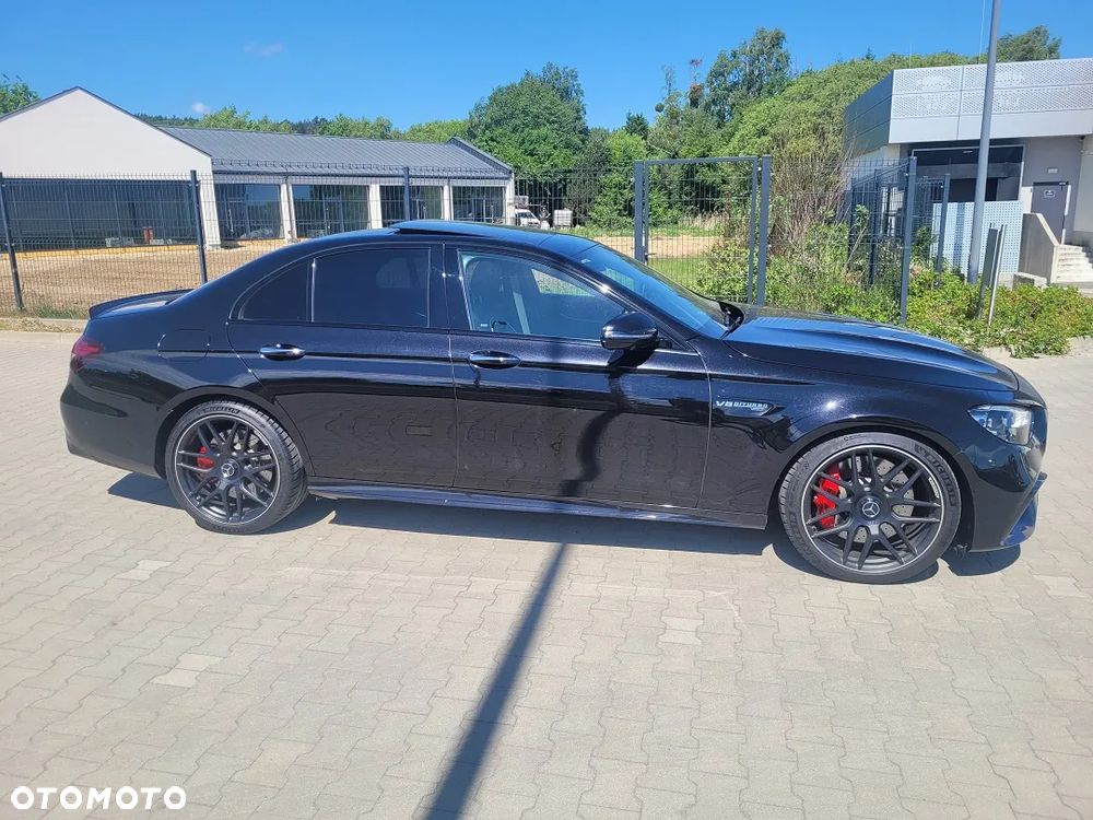 Mercedes-Benz Klasa E AMG 63 S 4Matic+ AMG Speedshift MCT-9G - 5
