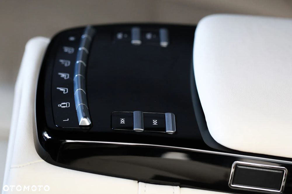 Mercedes-Benz Klasa S 63 AMG 7G-TRONIC - 23
