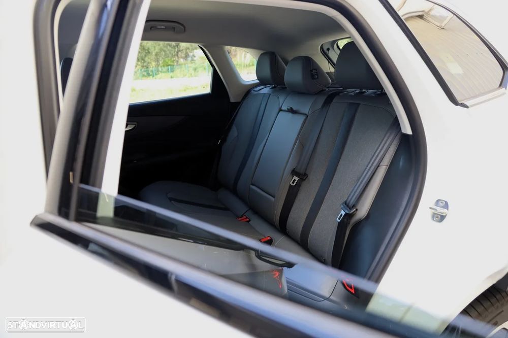 MG MGS5 EV 64 kWh Luxury - 14