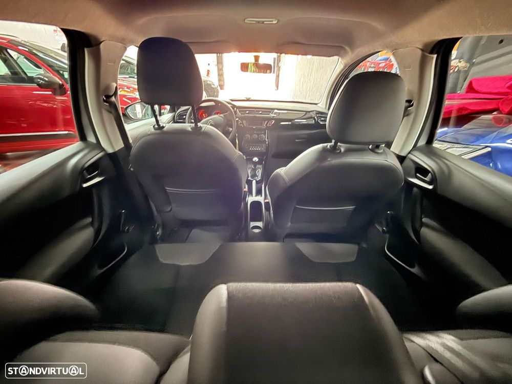 Citroën C3 1.0 VTi Attraction - 10