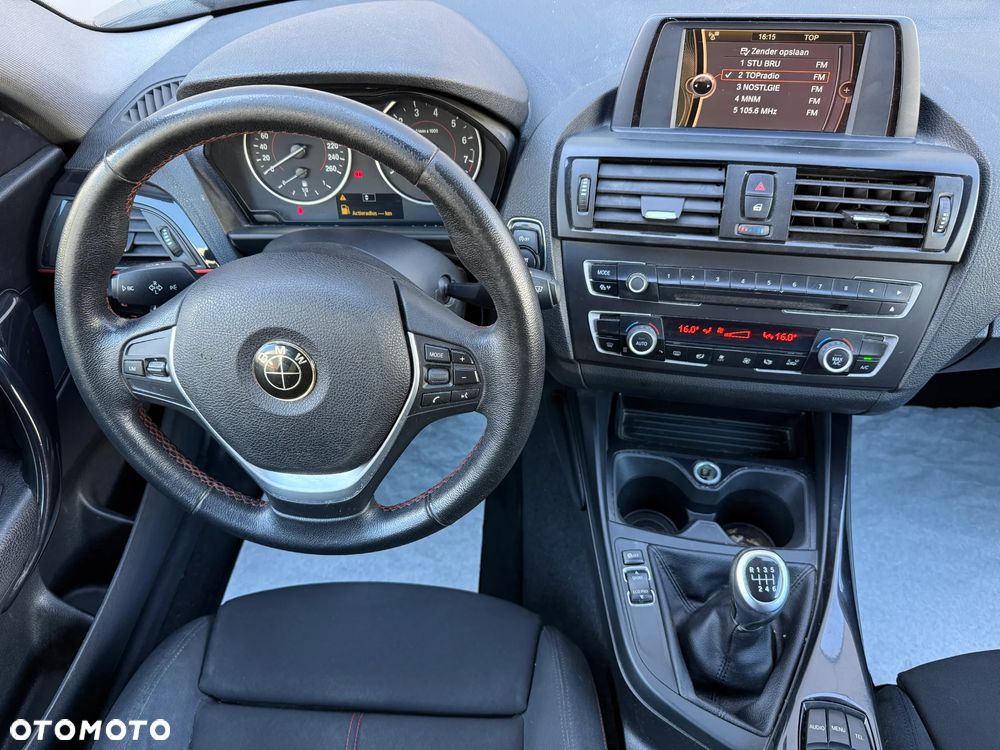 BMW Seria 1 114i Sport Line - 9