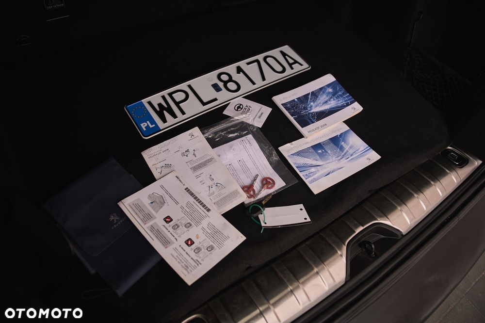 Peugeot 2008 1.6 BlueHDi Allure - 35
