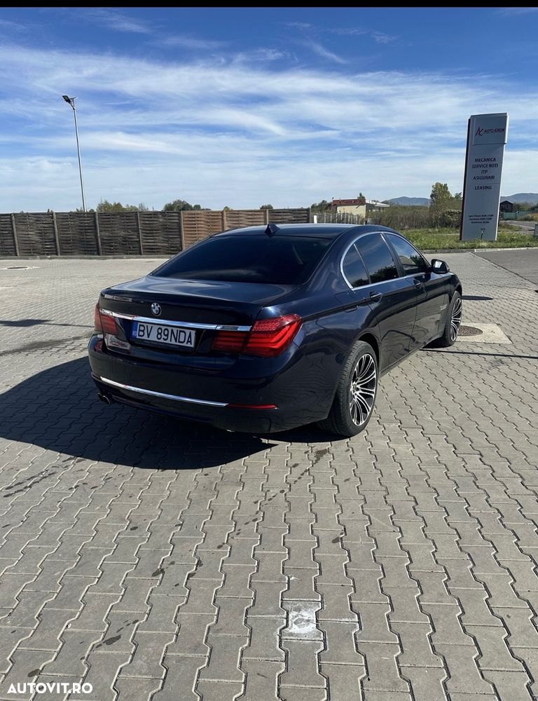 BMW Seria 7 730d xDrive - 22