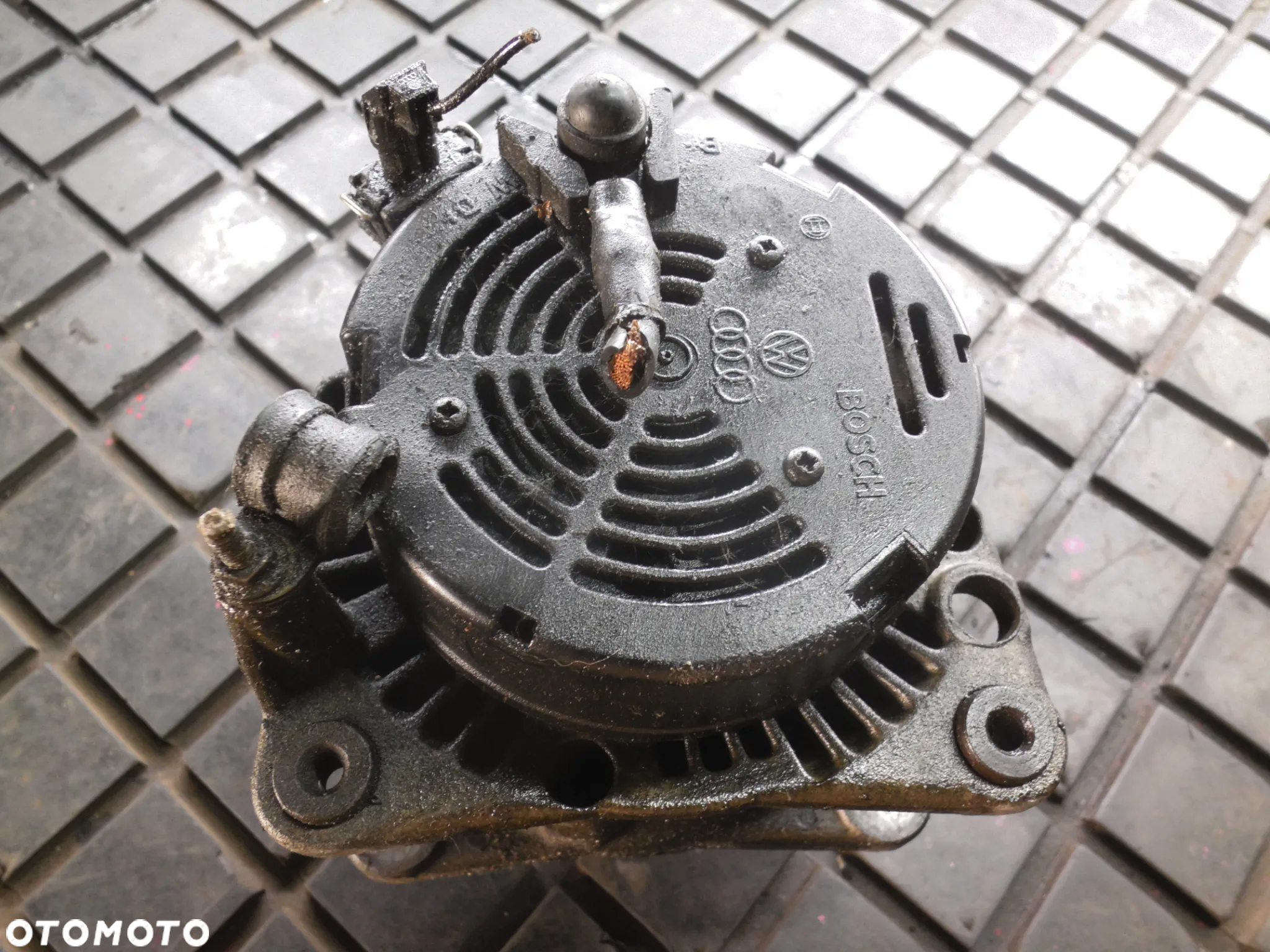 ALTERNATOR 037903025C 0123320034 AUDI A3 8L VW GOLF IV 1.8 90A - 2
