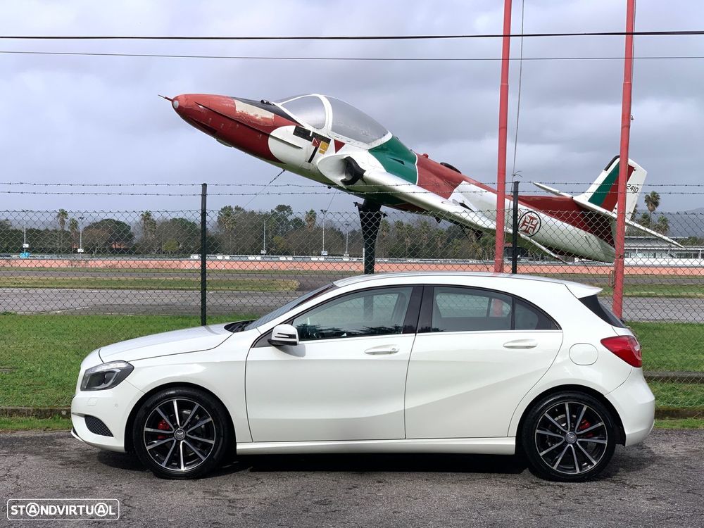 Mercedes-Benz A 180 d AMG Line - 14