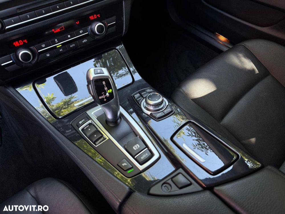 BMW Seria 5 520d - 16