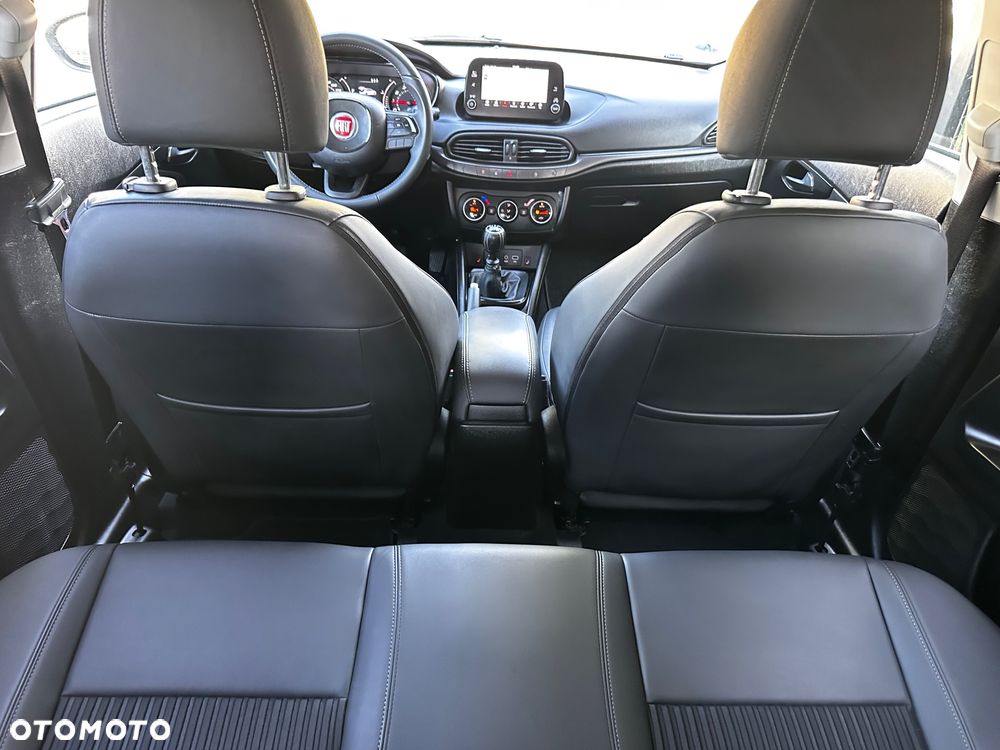 Fiat Tipo 1.4 T-Jet Business Line - 37