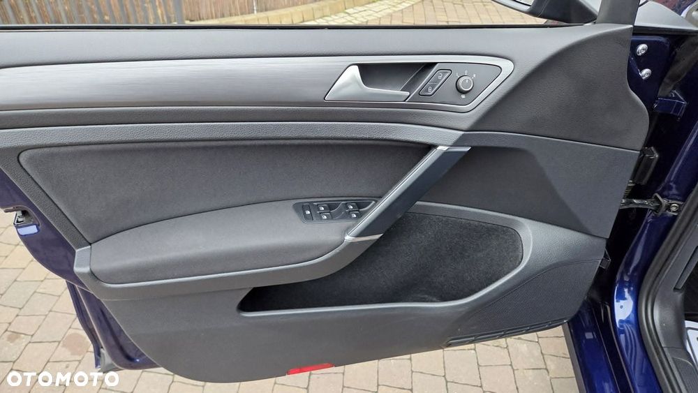 Volkswagen Golf 1.5 TSI ACT OPF Comfortline - 35