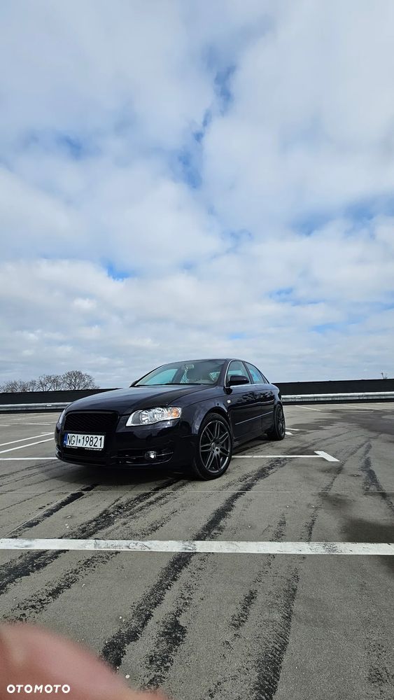 Audi A4 - 1