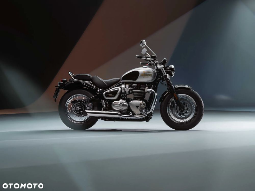 Triumph Bonneville - 2