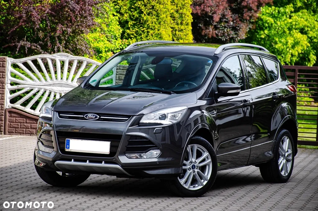 Ford Kuga 1.5 EcoBoost 4WD Titanium - 9