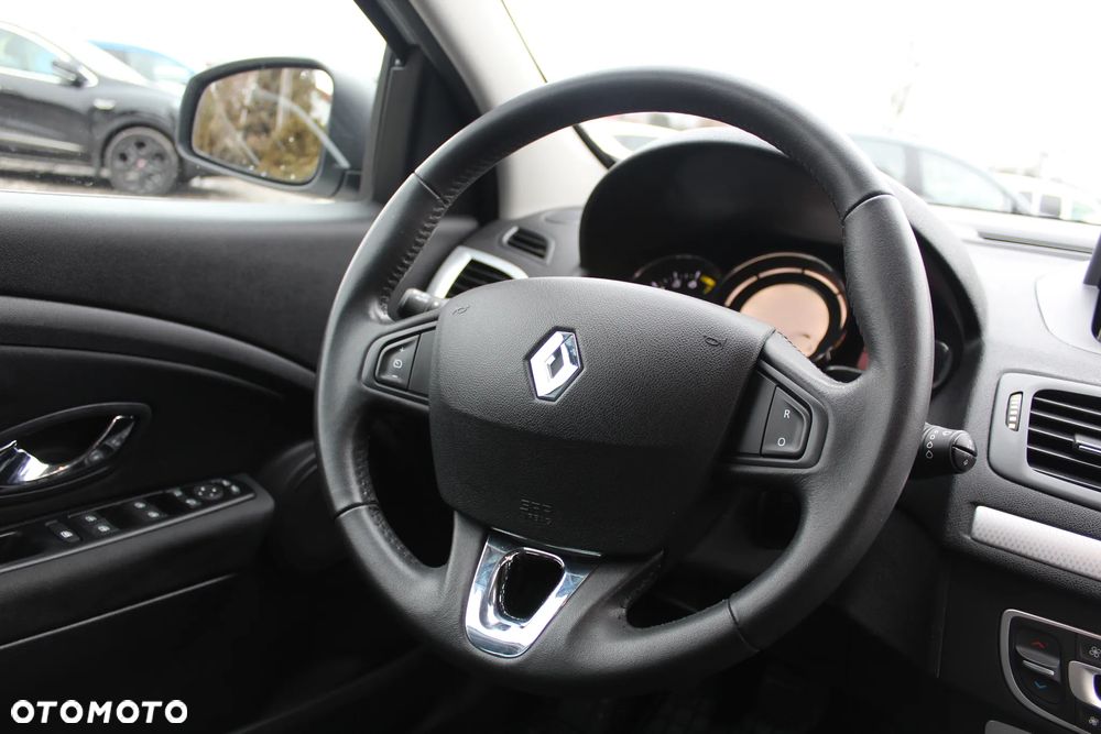 Renault Megane ENERGY TCe 115 Start & Stop LIMITED - 24