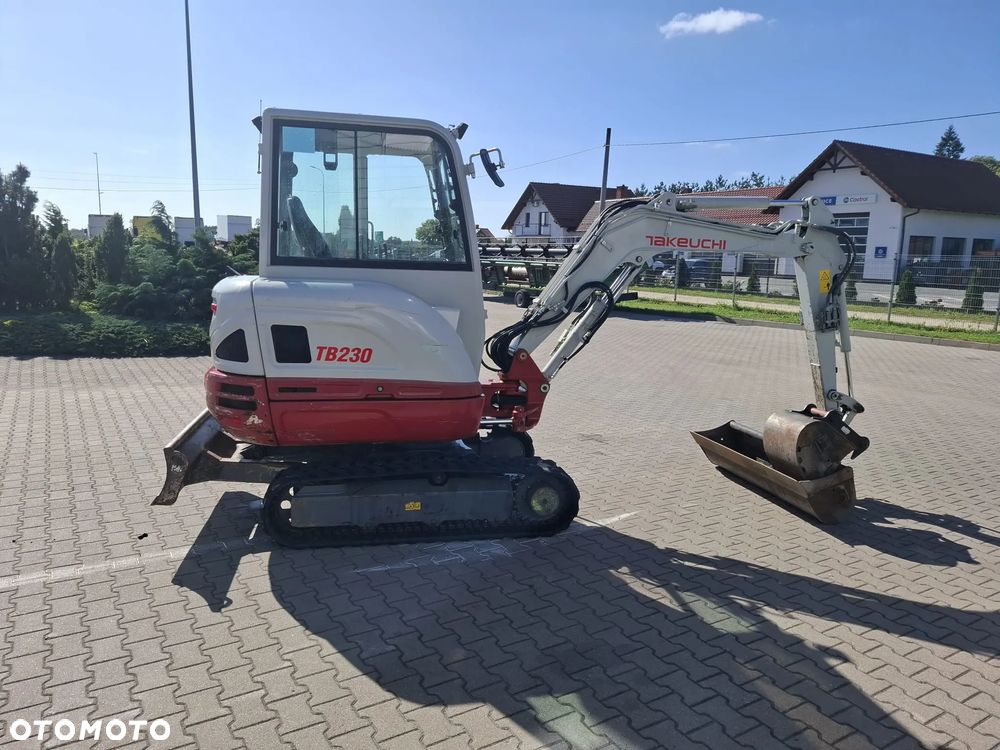 Takeuchi TB 230 - 5