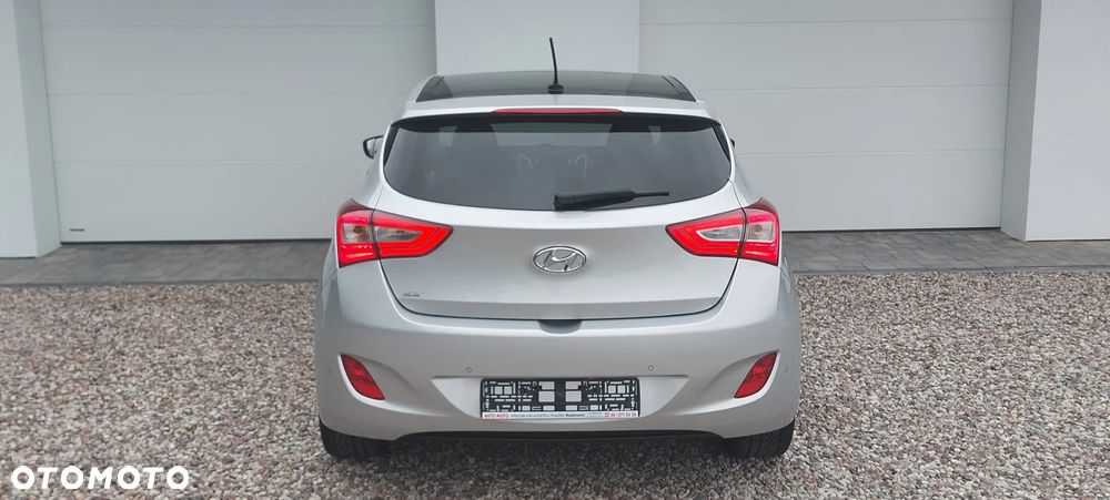 Hyundai i30 1.6 CRDi BlueDrive Comfort - 8