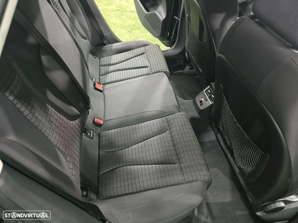 Audi A3 Sportback 2.0 TDI B.Line Attraction - 9