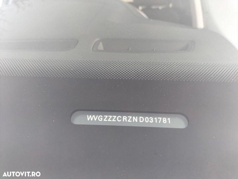 Volkswagen Touareg - 12