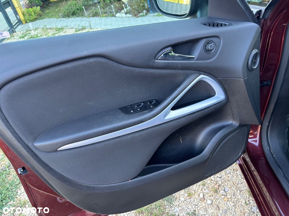 Opel Zafira 1.4 Turbo (ecoFLEX) Start/Stop Active - 11