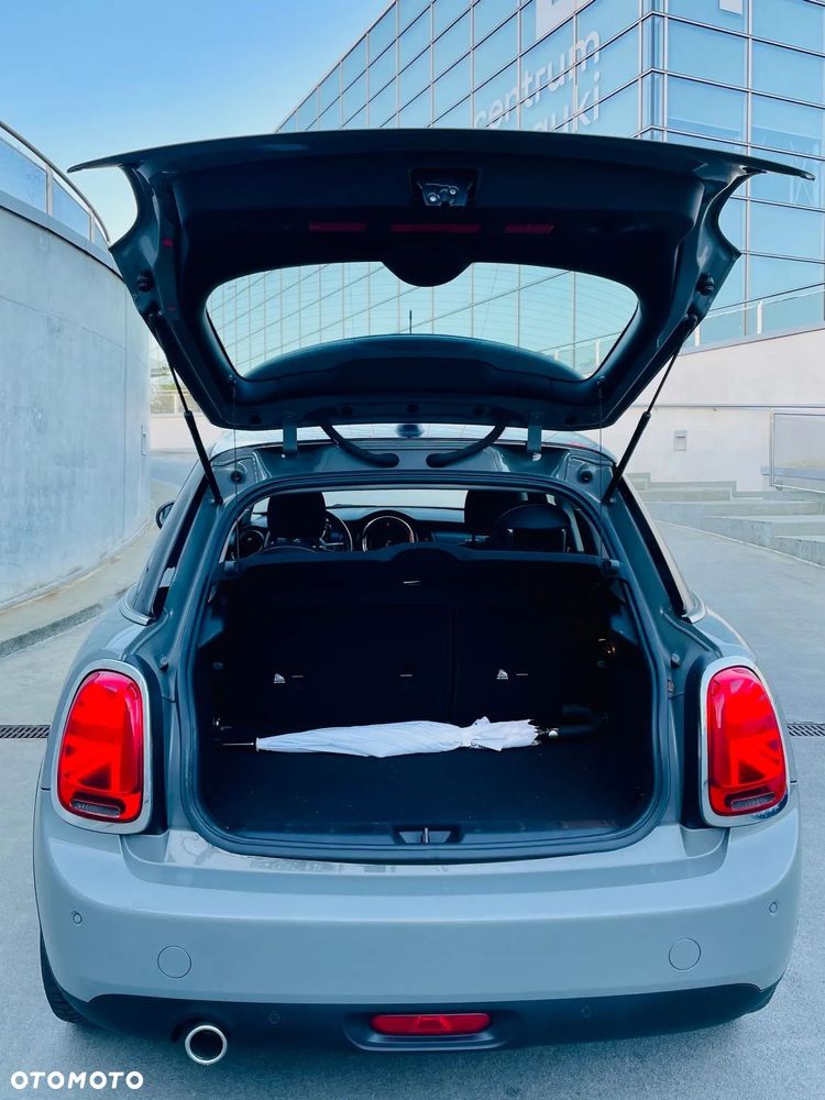 MINI Cooper Standard - 13