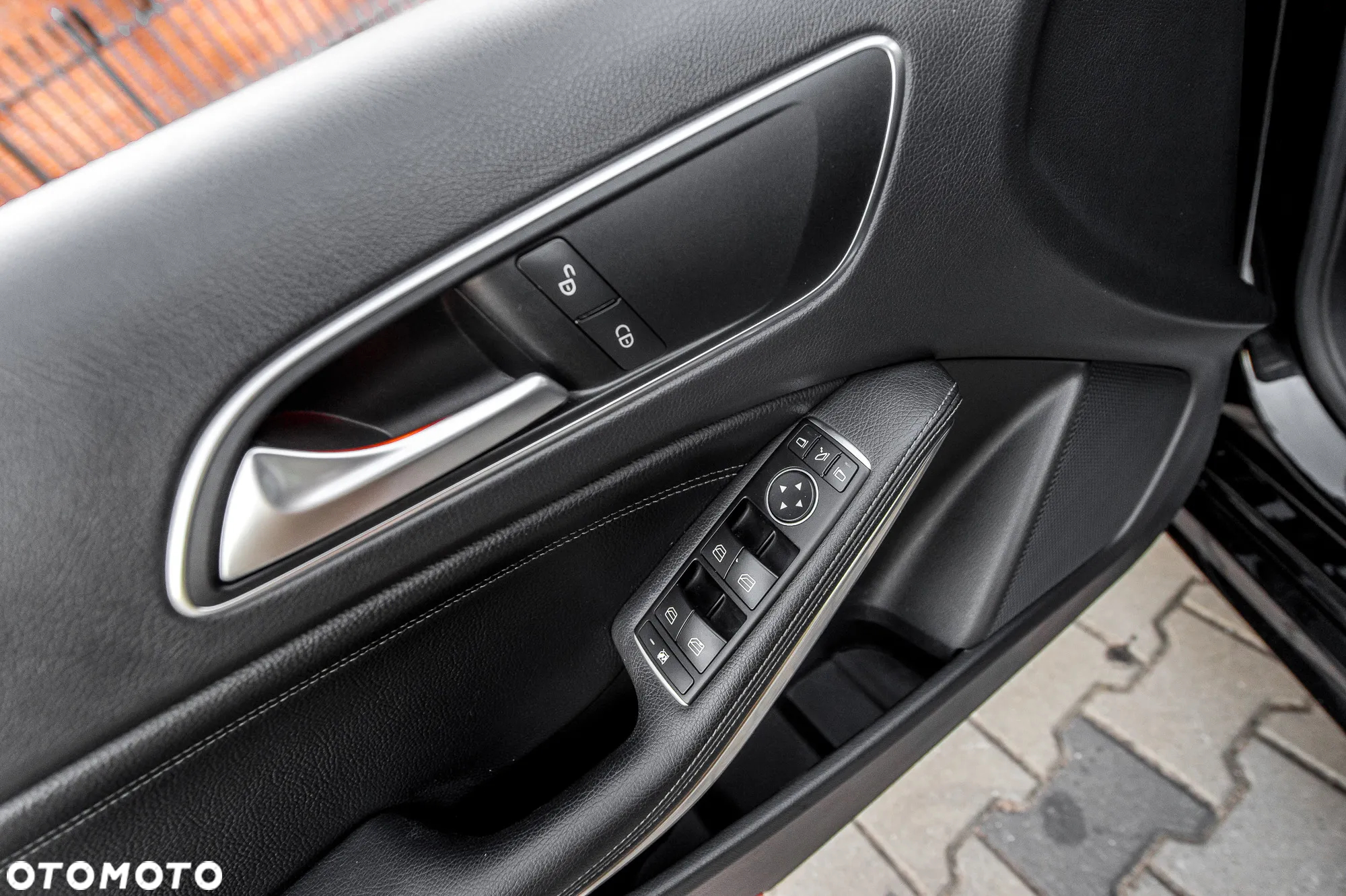 Mercedes-Benz Klasa A 250 4Matic 7G-DCT AMG Line - 27