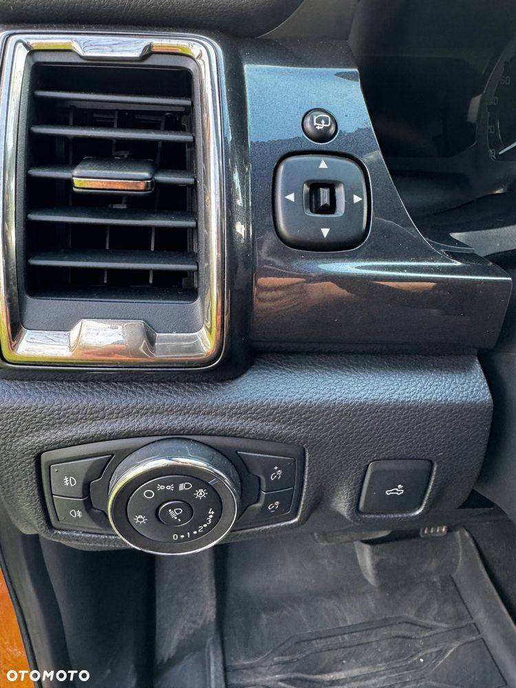 Ford Ranger 2.0 EcoBlue 4x4 DC Wildtrak - 14