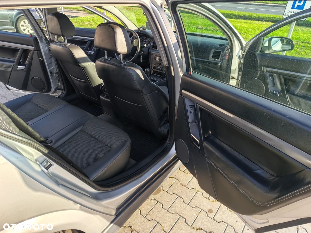 Opel Vectra 1.9 CDTI - 11