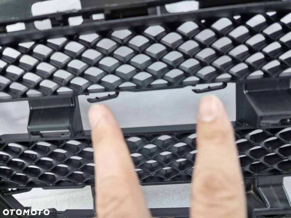 MERCEDES E-KLASSA W213 16- ATRAPA / GRILL PRZEDNI PRZÓD NA KAMERĘ , NR A213888223 , NR AUKCJI GL563/2 - 8