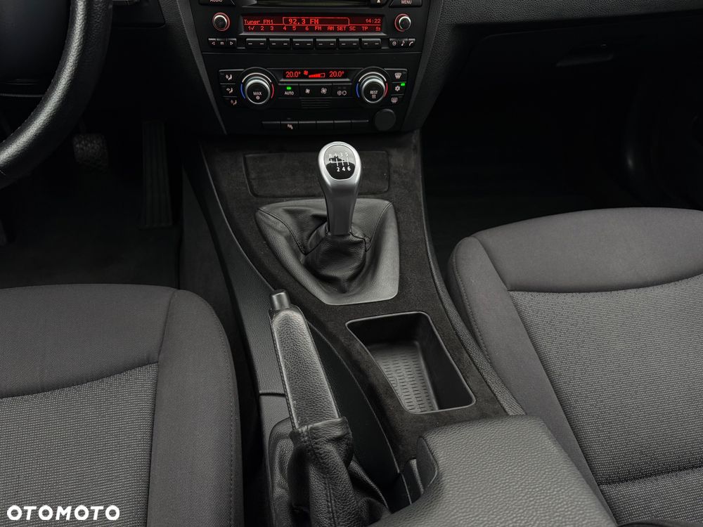 BMW Seria 3 325d DPF - 18