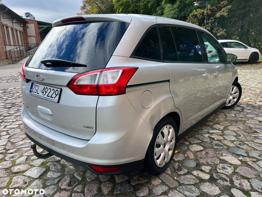 Ford Grand C-Max 2012 photo 3